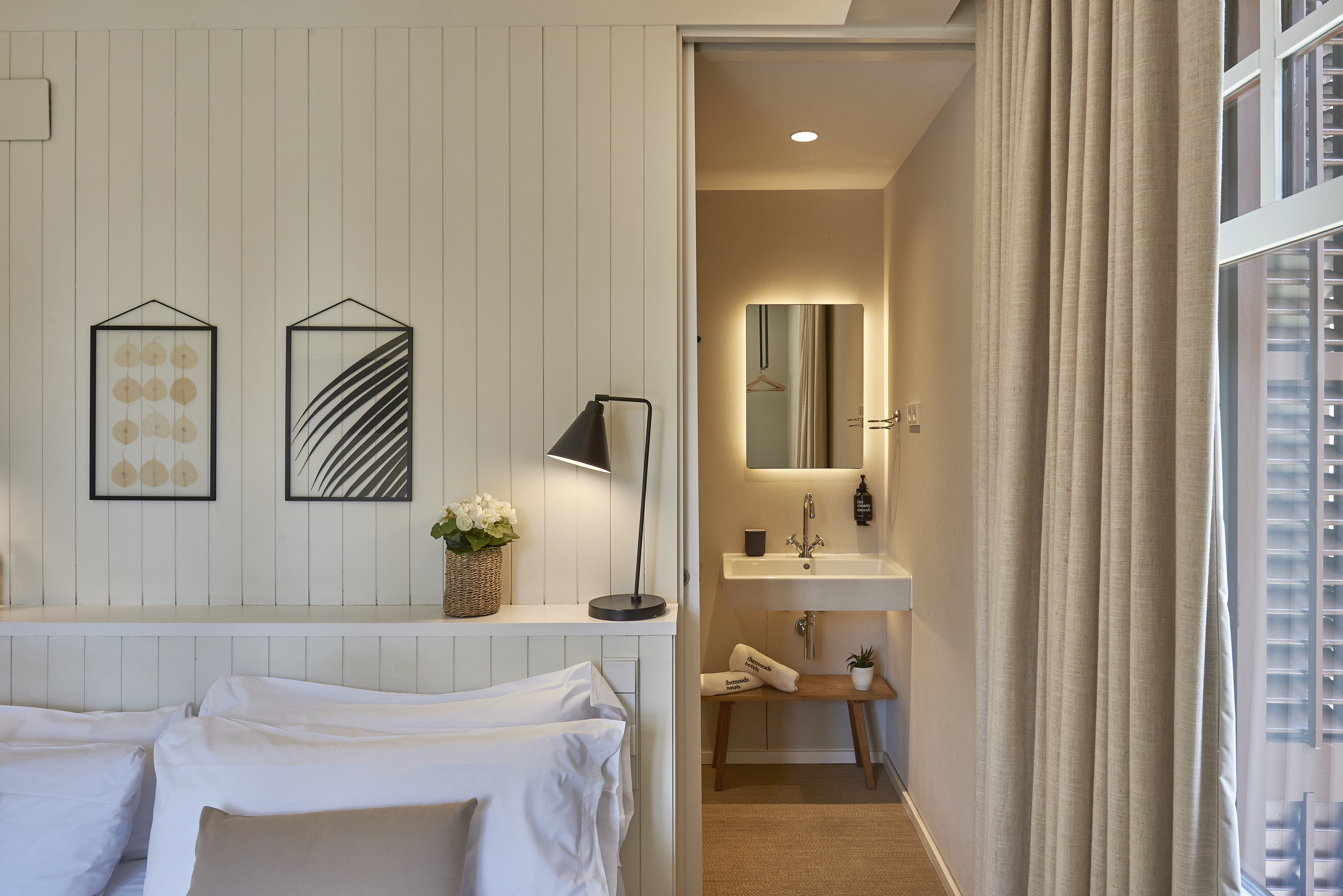 Double Exterior Rooms with balcony